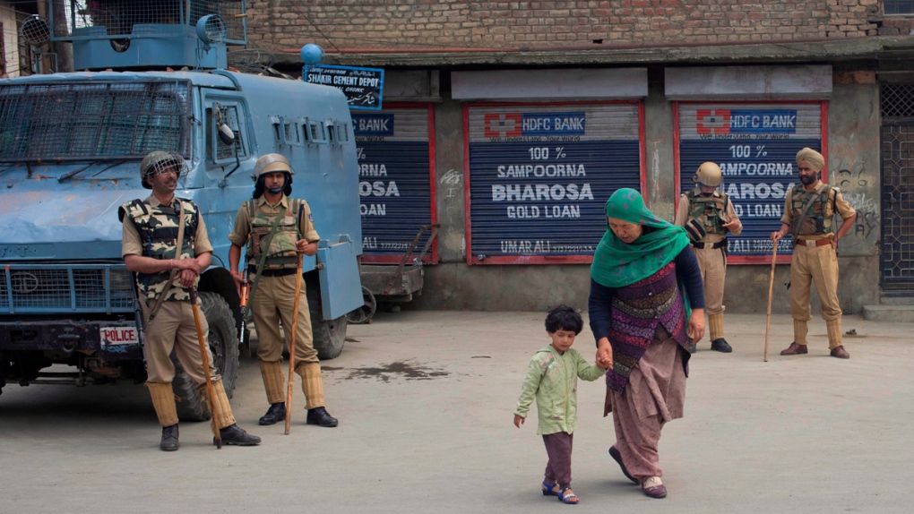 Security presence in Srinagar, India
