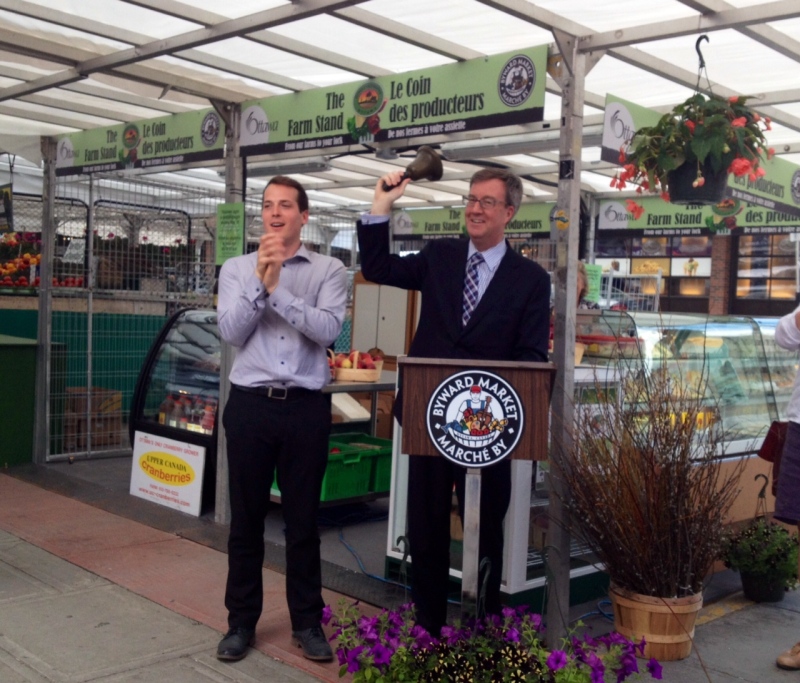 Ottawa Mayor Jim Watson and Ottawa city councillor Mathieu Fleury kick off the first weekly night market of the season for the ByWard Market area May 15, 2014. Every Thursday during the summer months, dozens of vendors and businesses in the ByWard Market will stay open until 8 p.m. or later. 