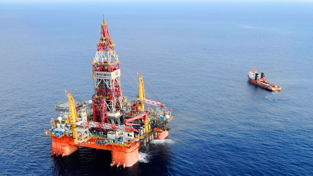 CNOOC 981 oil rig in the South China Sea