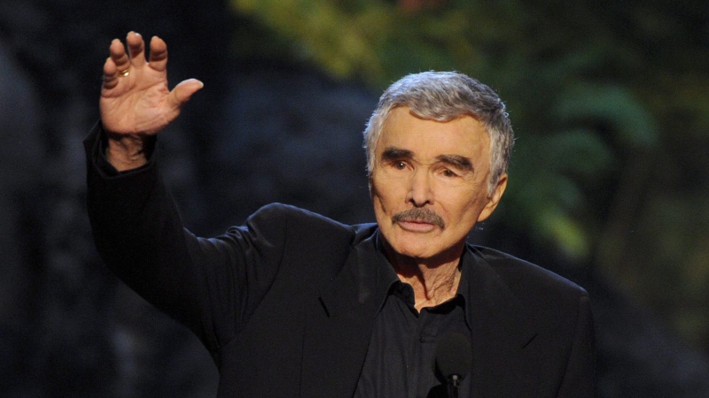 Burt Reynolds accepts the alpha male award at Spike TV's Guys Choice Awards at Sony Pictures Studios in Culver City, Calif., Saturday, June 8, 2013. (Photo by Frank Micelotta/Invision/AP)