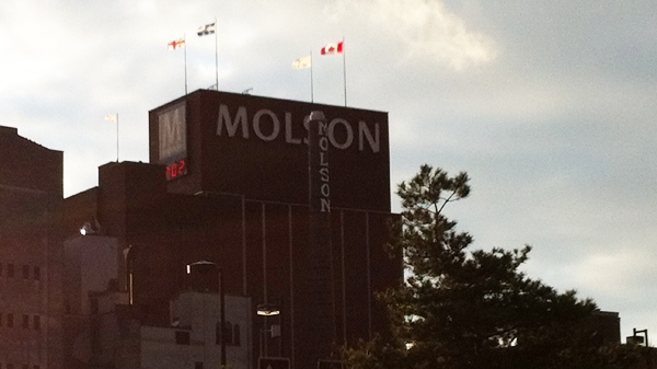2 employees working at the Molson Brewery in Montreal were burned by acid overnight (Nov. 30, 2011)