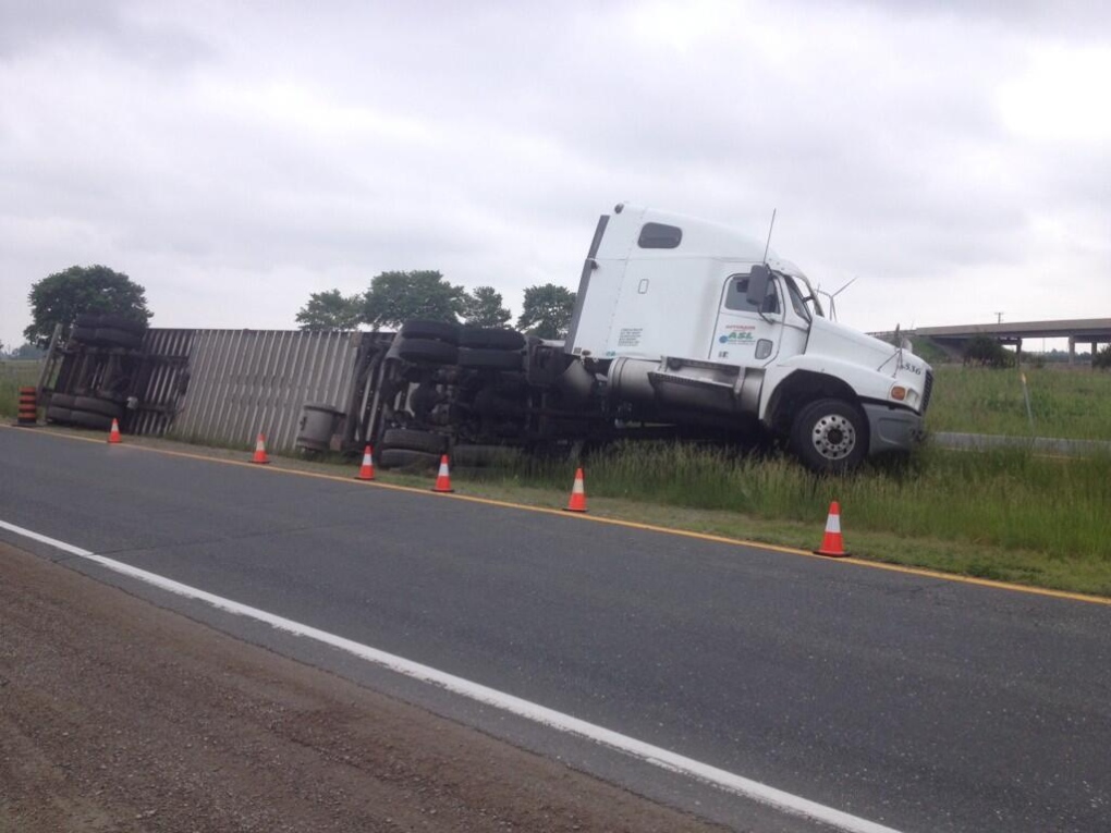 Tractor trailer crash Kent Bridge Road