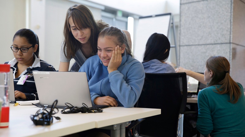 More girls learning to code