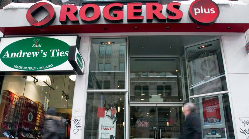 The big-box video store seems another step closer to extinction. Rogers is now in the process of closing about 40 per cent of its video stores as it continues to transition away from renting and selling DVDs, Blu-rays and video games