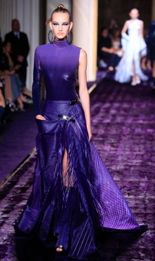 J-Lo, Versace lead Paris' haute couture revival | Entertainment ...