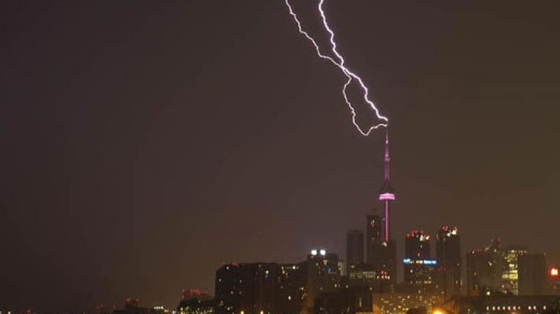Lightning and thunder in Toronto