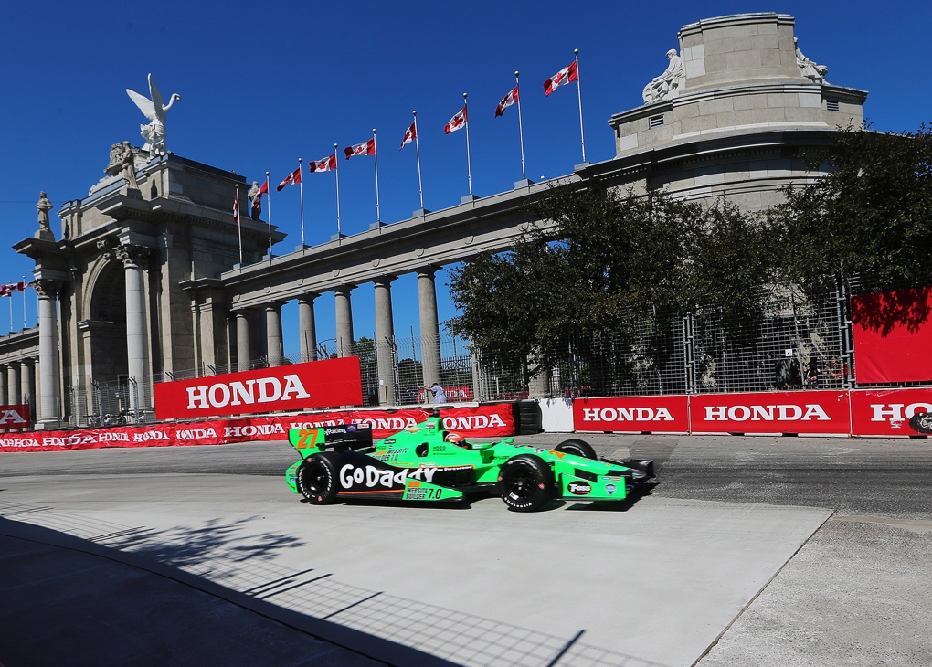  Por qué el circuito callejero de Honda Indy Toronto es un desafío para los conductores