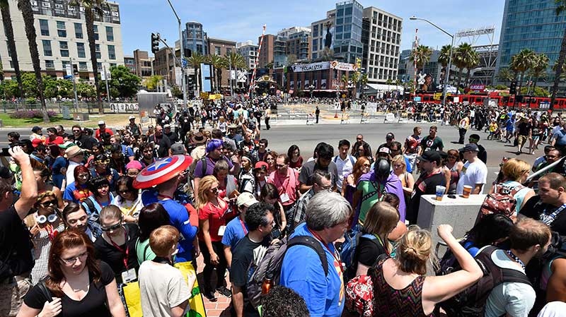 Crowds cause problems in San Diego