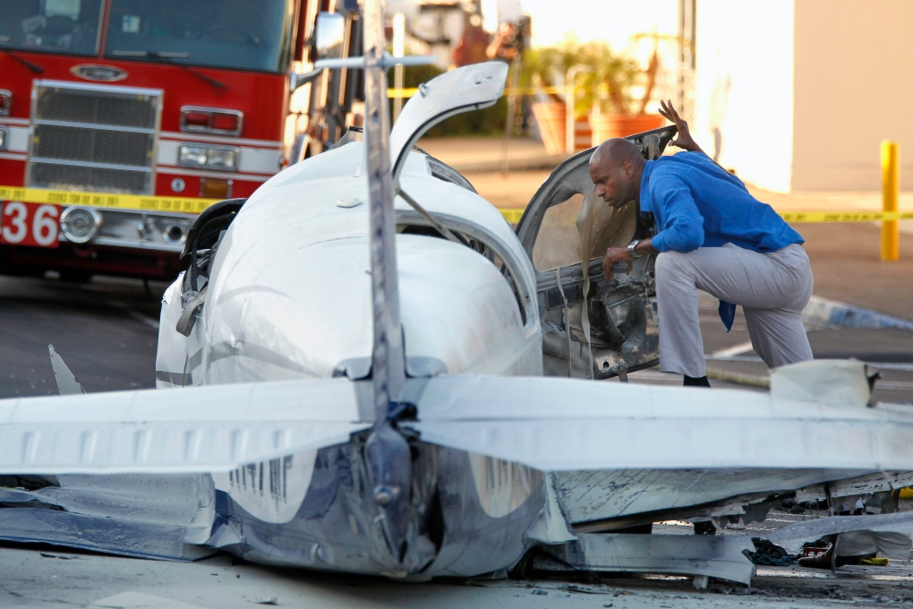 Plane crashes in San Diego parking lot