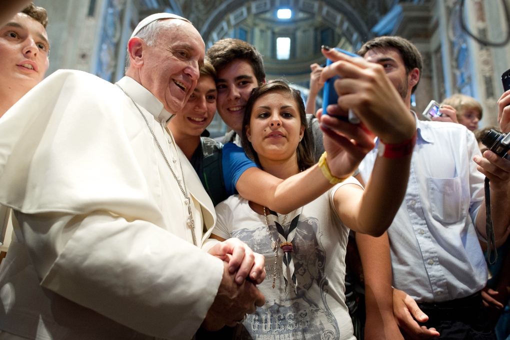 Pope Francis takes a selfie