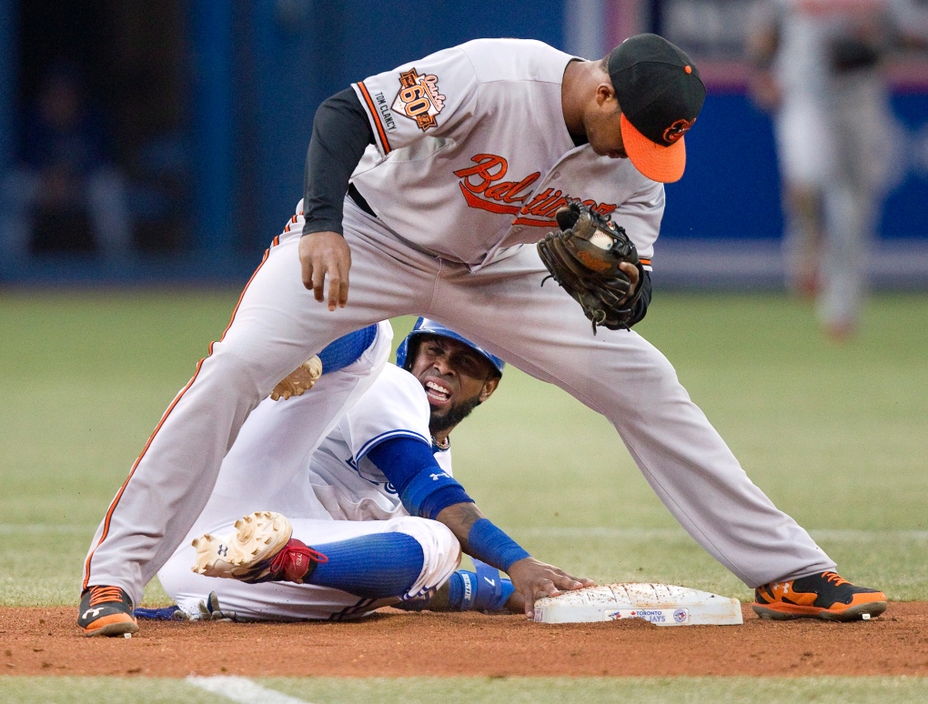 Jays fall to Orioles 2-1