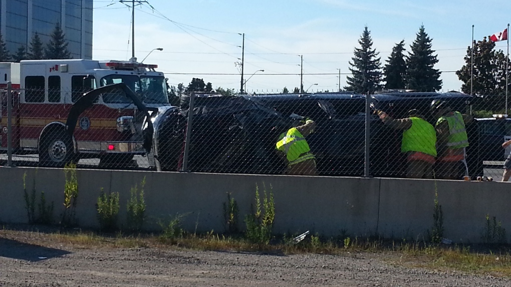 Fatal collision on the QEW 