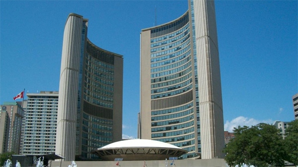 Around-the-clock contract talks between the City of Toronto and the union representing its outside workers have resulted in a tentative deal.