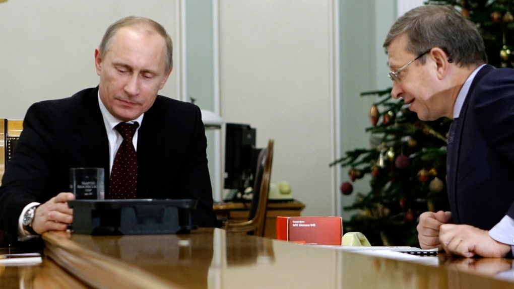 Vladimir Putin and Vladimir Yevtushenkov