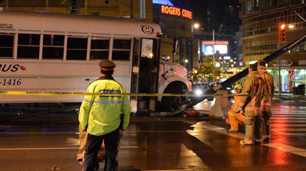 Roads closed down after party bus strikes pole