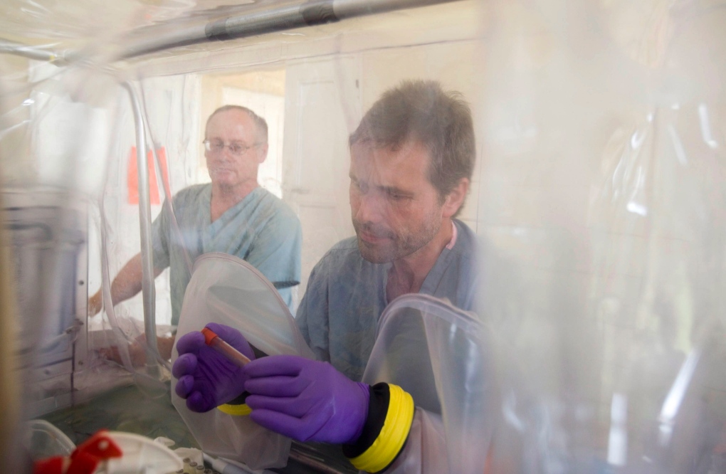 Canadian mobile lab in Ebola fight
