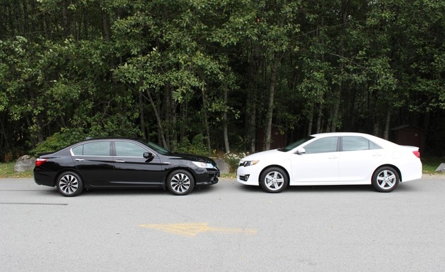 Hybrid cars: Accord vs Camry