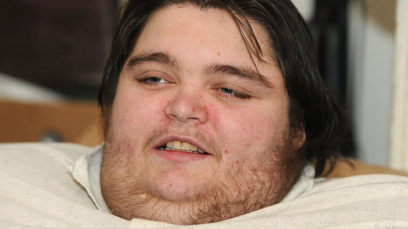 Obese man's tearful plea becomes YouTube sensation | CTV News