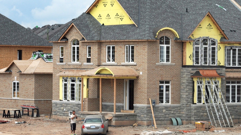 View of a new housing development in Oakville, Ont. on Friday, Aug. 26, 2011. (Richard Buchan / THE CANADIAN PRESS)