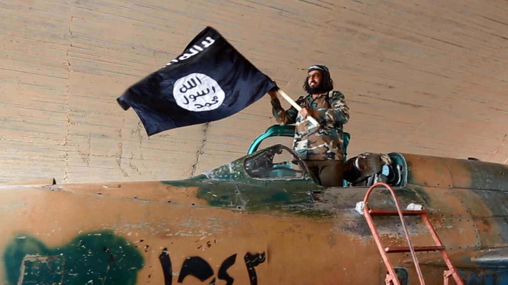 Islamic State tries to lure U.S. teens