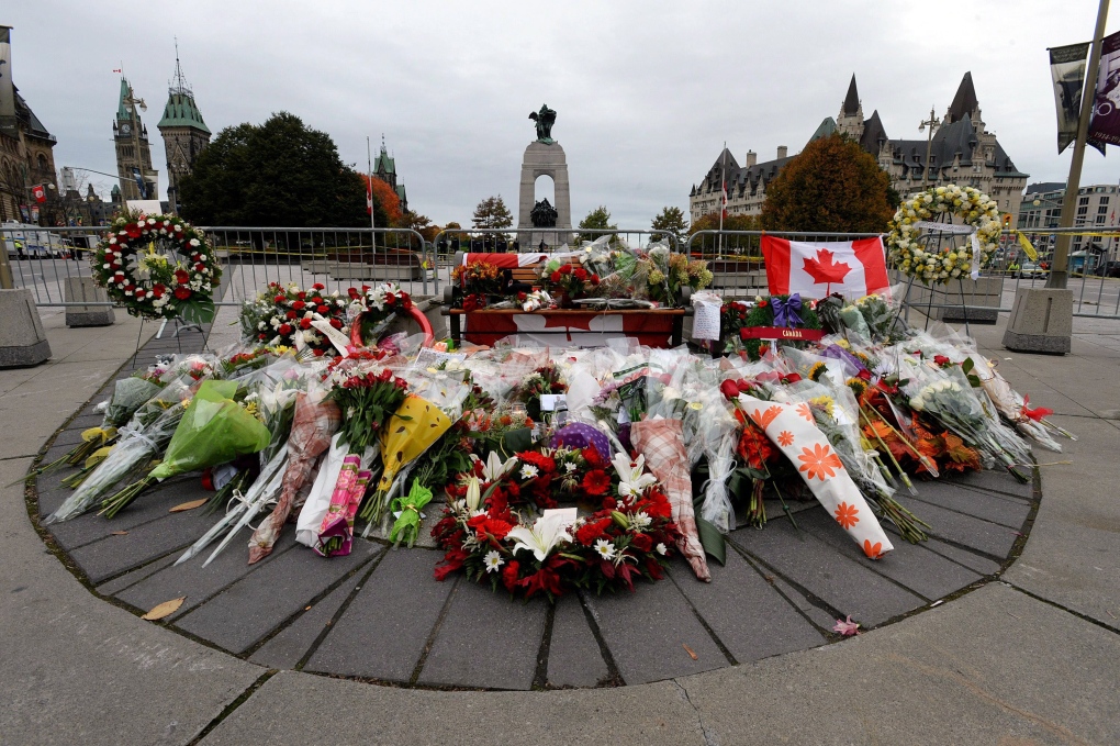 Canadians pay tribute to Cpl. Nathan Cirillo