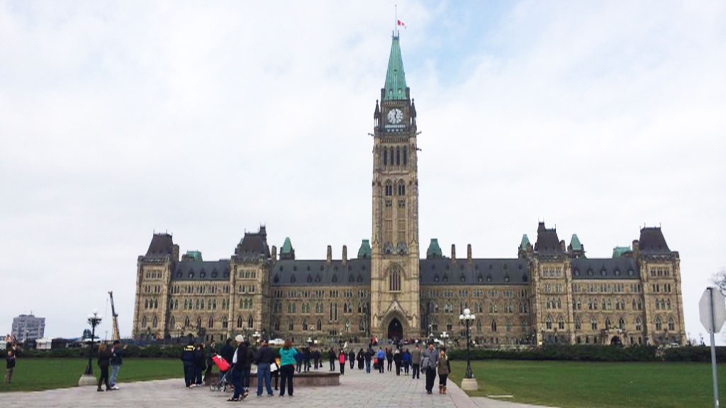 Parliament Hill reopens after Ottawa shooting