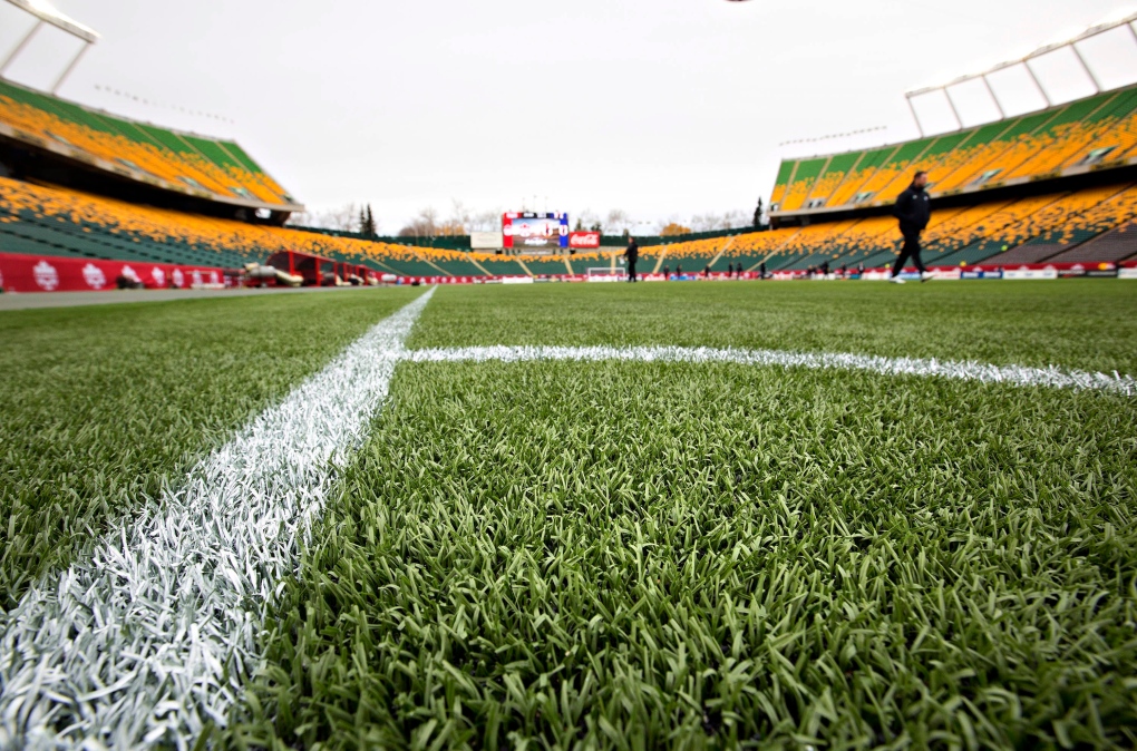 Artificial turf lawsuit at Women's World Cup