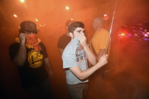 Riots in San Francisco after Giants win World Seri