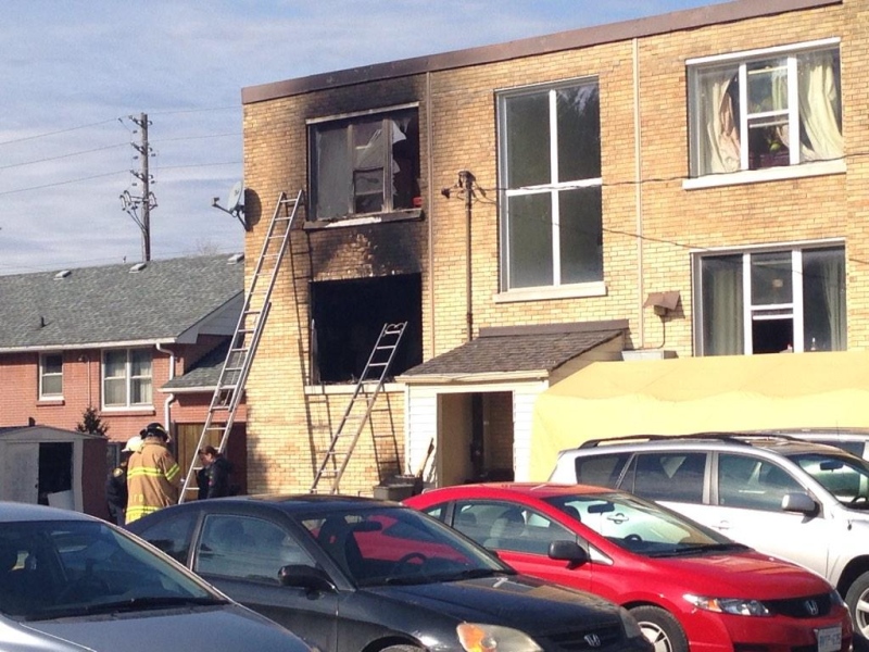 Smoke damage can be seen after a fire at 1451 Oxford Street East in London, Ont. on Monday, Nov. 3, 2014. (Gerry Dewan / CTV London)