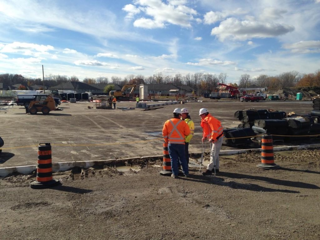 Windsor parkway construction