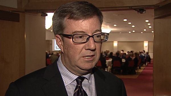 Mayor Jim Watson says he will turn down a $2 million offer from the family of a late businessman to build an LRT station on Elgin Street. 