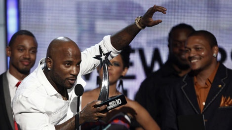 Young Jeezy accepts the Viewers' Choice Award at the BET Awards on Sunday, June 27, 2010 in Los Angeles. (AP Photo/Matt Sayles)