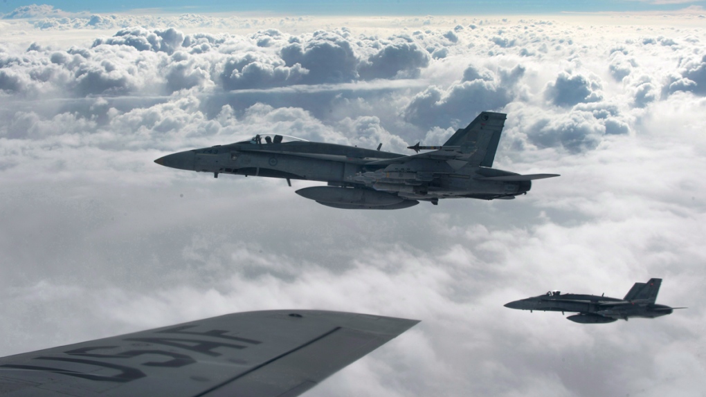 CF-18 Hornets over Iraq