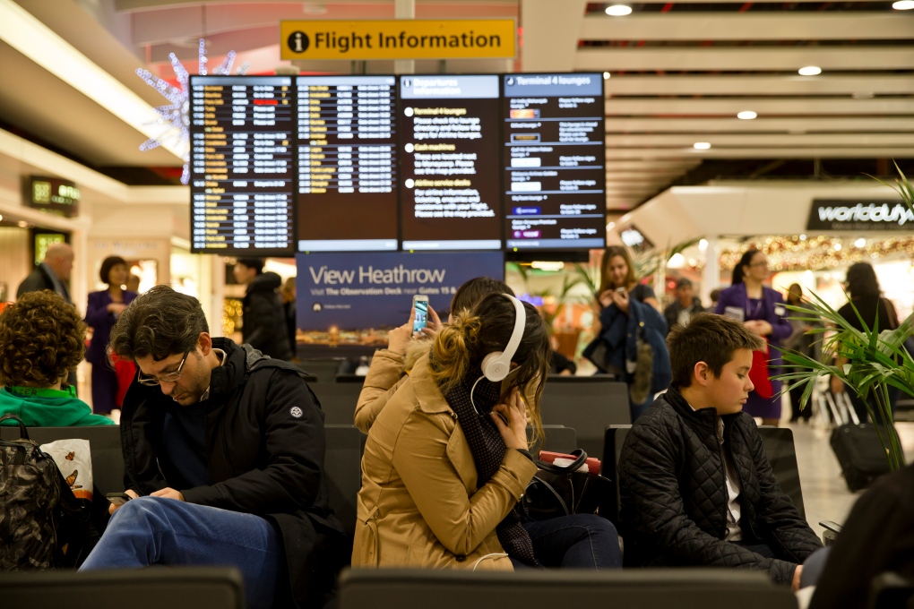 Heathrow Airport flight delays