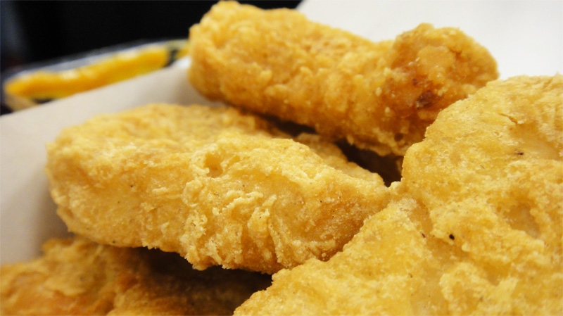 In Canada, McDonald's Chicken McNuggets, for example, contained 600 mg of sodium per 100 g serving, compared to 240 mg sodium in U.K. similar-sized servings.