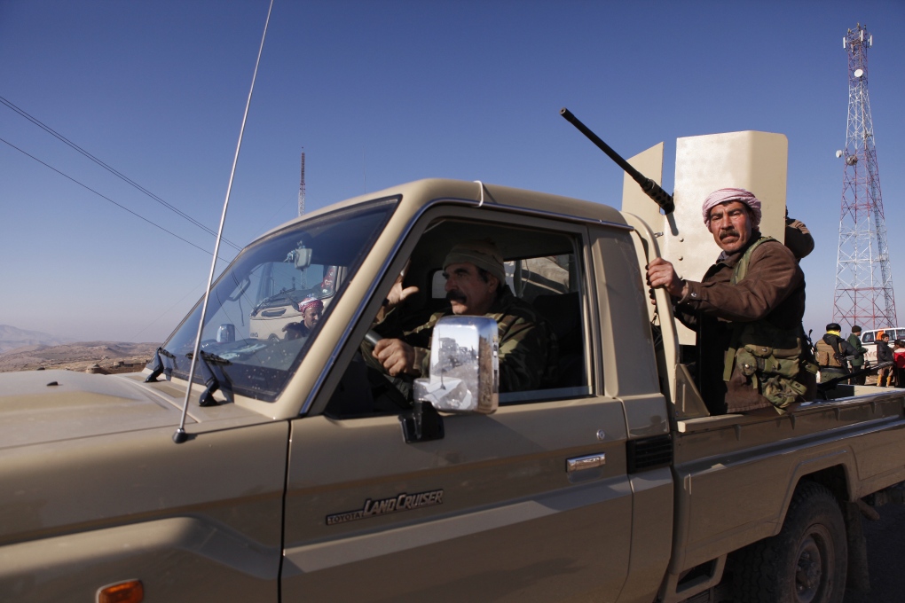 Iraqi Kurds push into Sinjar