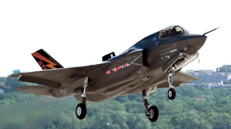 A Lockheed Martin F-35 Joint Strike Fighter is shown in this undated handout photo. (Lockheed Martin / THE CANADIAN PRESS)