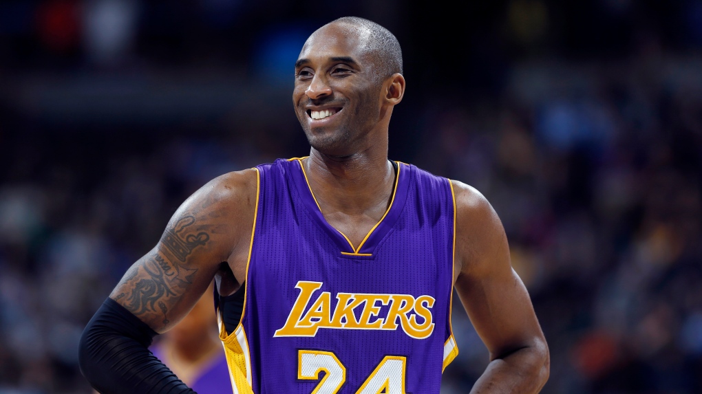 Kobe Bryant steals the show again in Lakers' win over the Pelicans