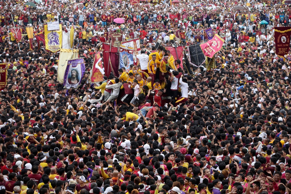 Faithful in Philippines prepare for Pope's visit