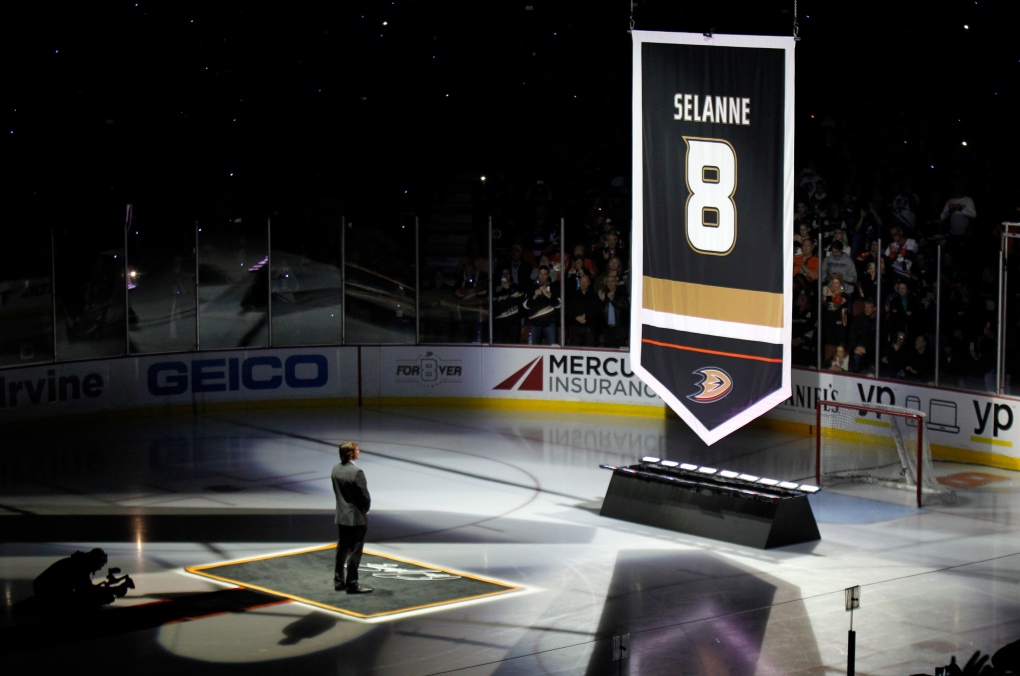 Ducks plan jersey tributes for 25th anniversary —