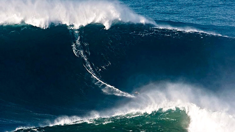 billabong, surfing, big wave, guinness woorld record, garrett McNamara, 