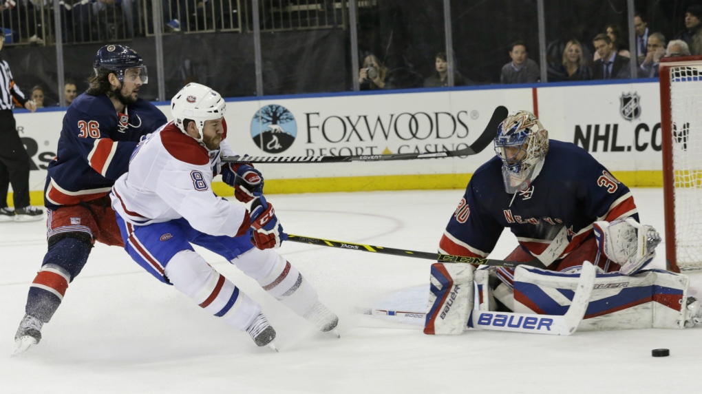 Carey Price holds on to win for Habs