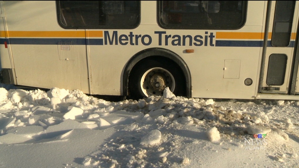 Halifax transit union lobbies for winter tires