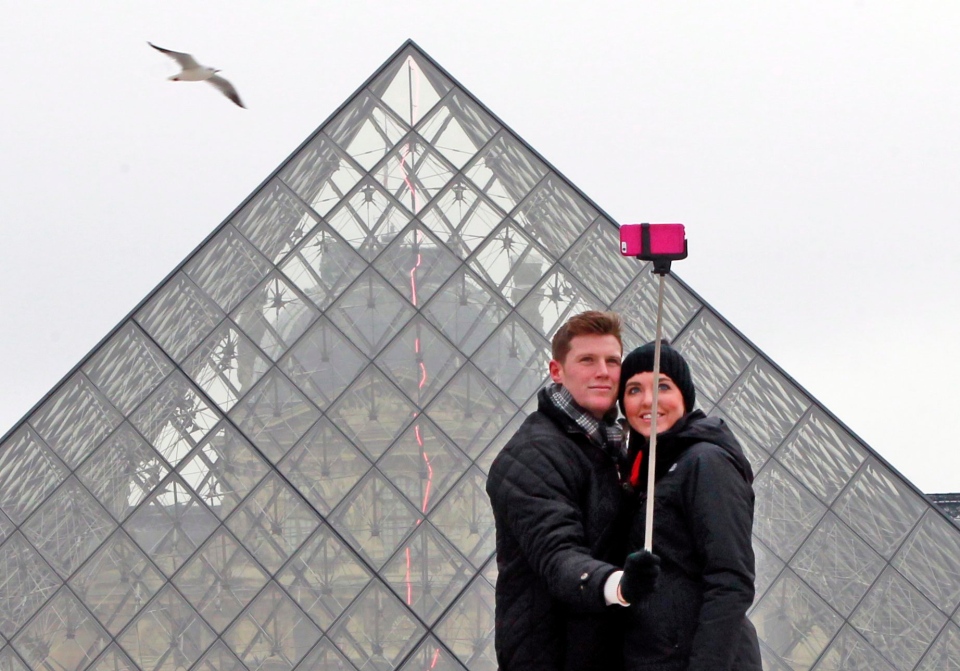 Louvre selfie stick