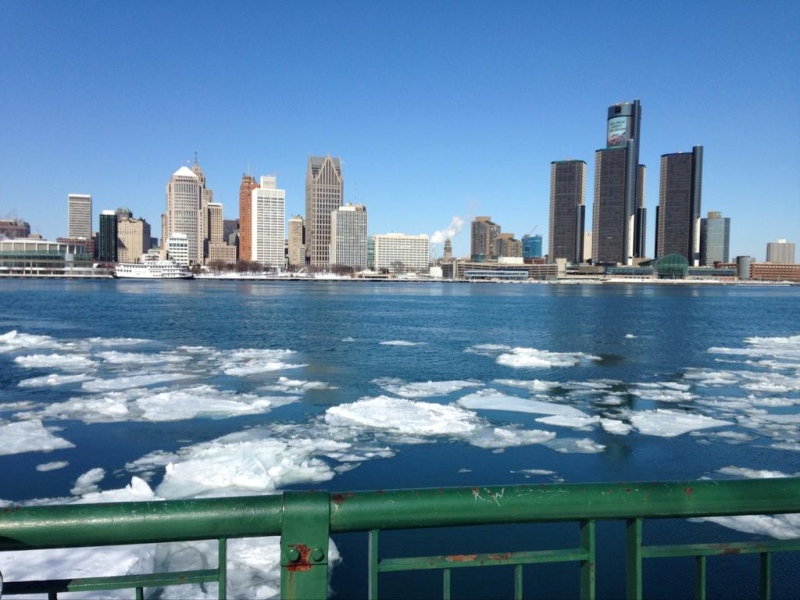 Ice floats in the Detroit River in Windsor, Ont., on Feb. 23, 2015. (Chris Campbell / CTV Windsor) 