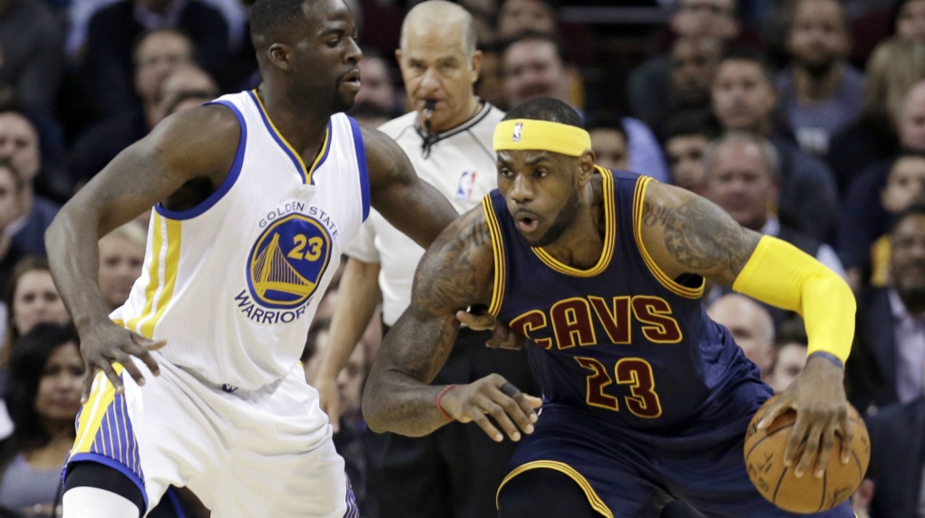 LeBron James scores 42 points in Cavs win