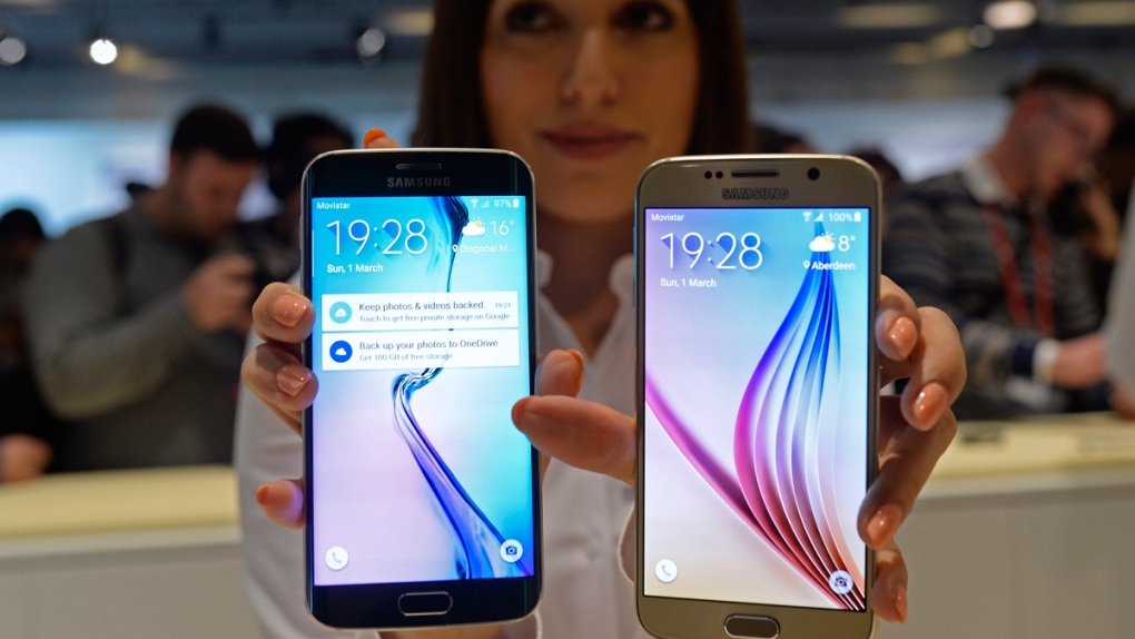 The new Galaxy S6, right, and S6 Edge