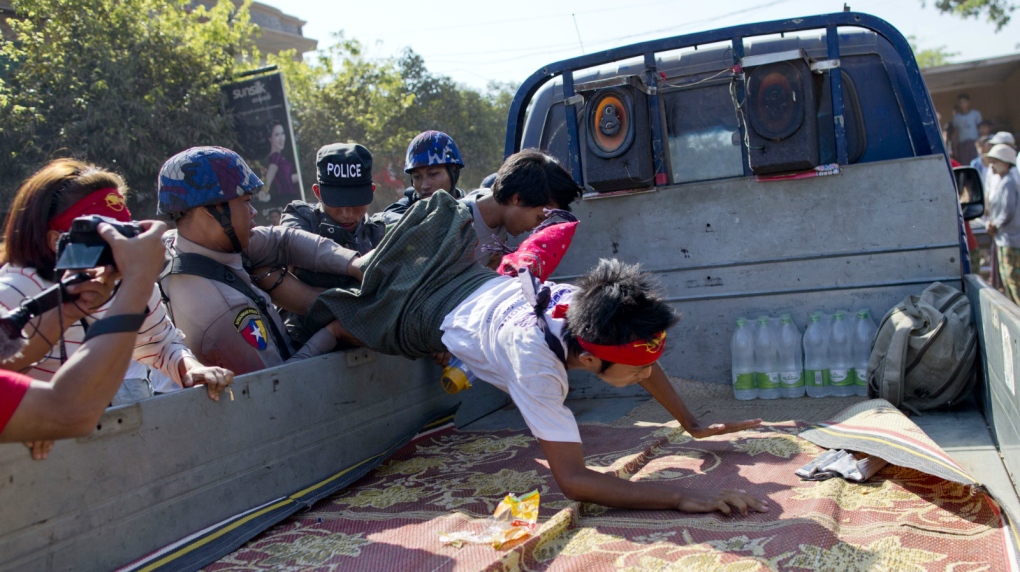 Police crackdown continues in Myanmar