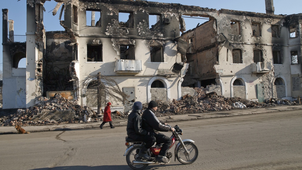 A destroyed building in Vuhlehirsk, Ukraine