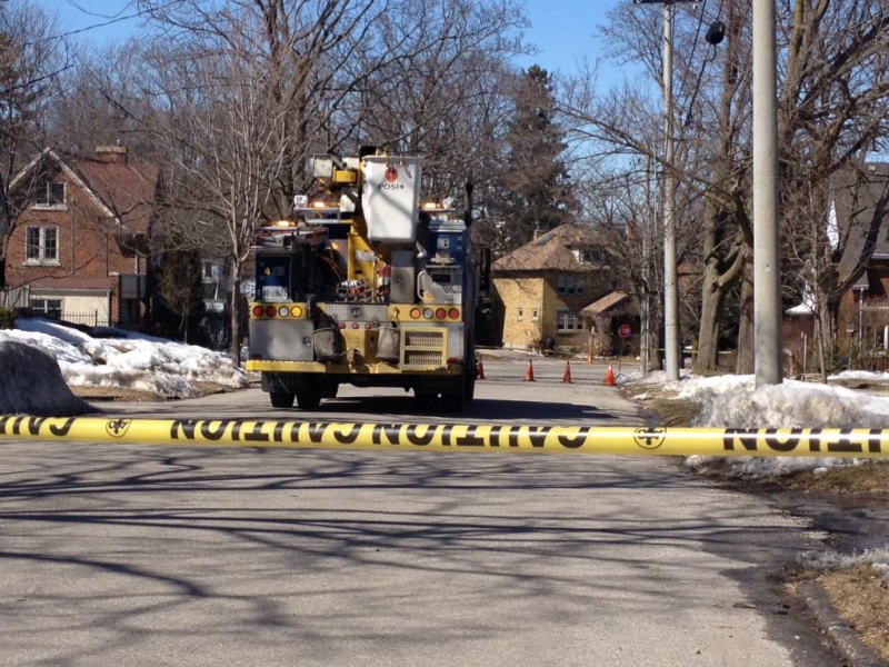 Kitchener-Wilmot Hydro crews work on Earl Street in Kitchener following a power outage on Tuesday, March 24, 2015. (Nadia Matos / CTV Kitchener)